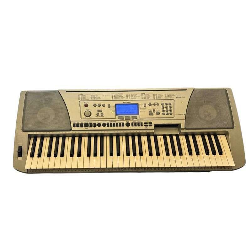 Tastiera arranger Yamaha PSR-450 con 61 tasti.
