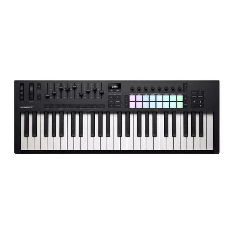 Novation Launchkey 49 MK4 vista frontale.