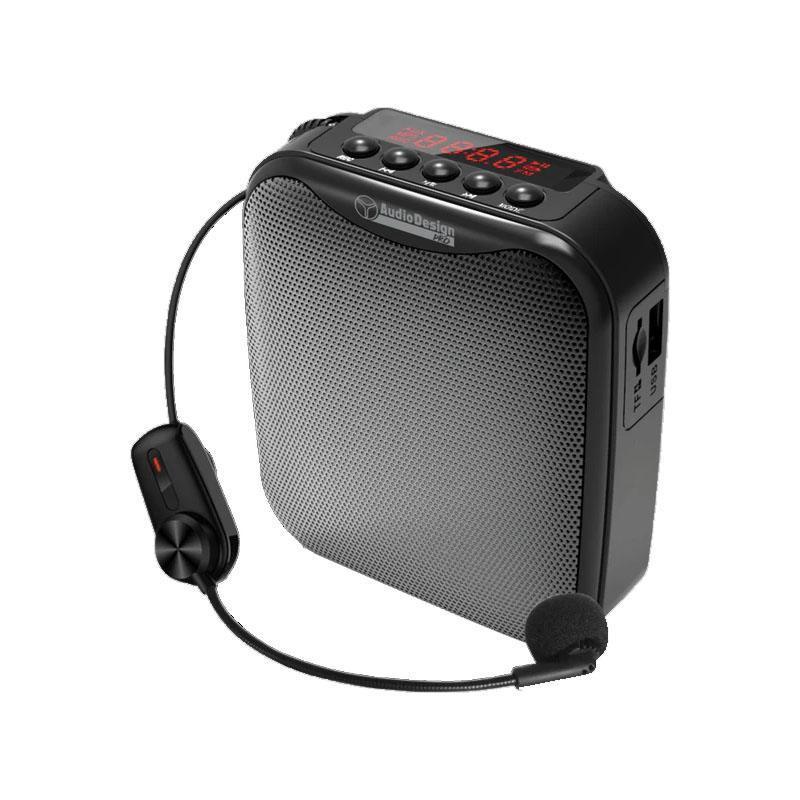 Sistema di amplificazione portatile Audiodesign Pro PA Voce W/WL con microfono a cuffia e display digitale rosso.