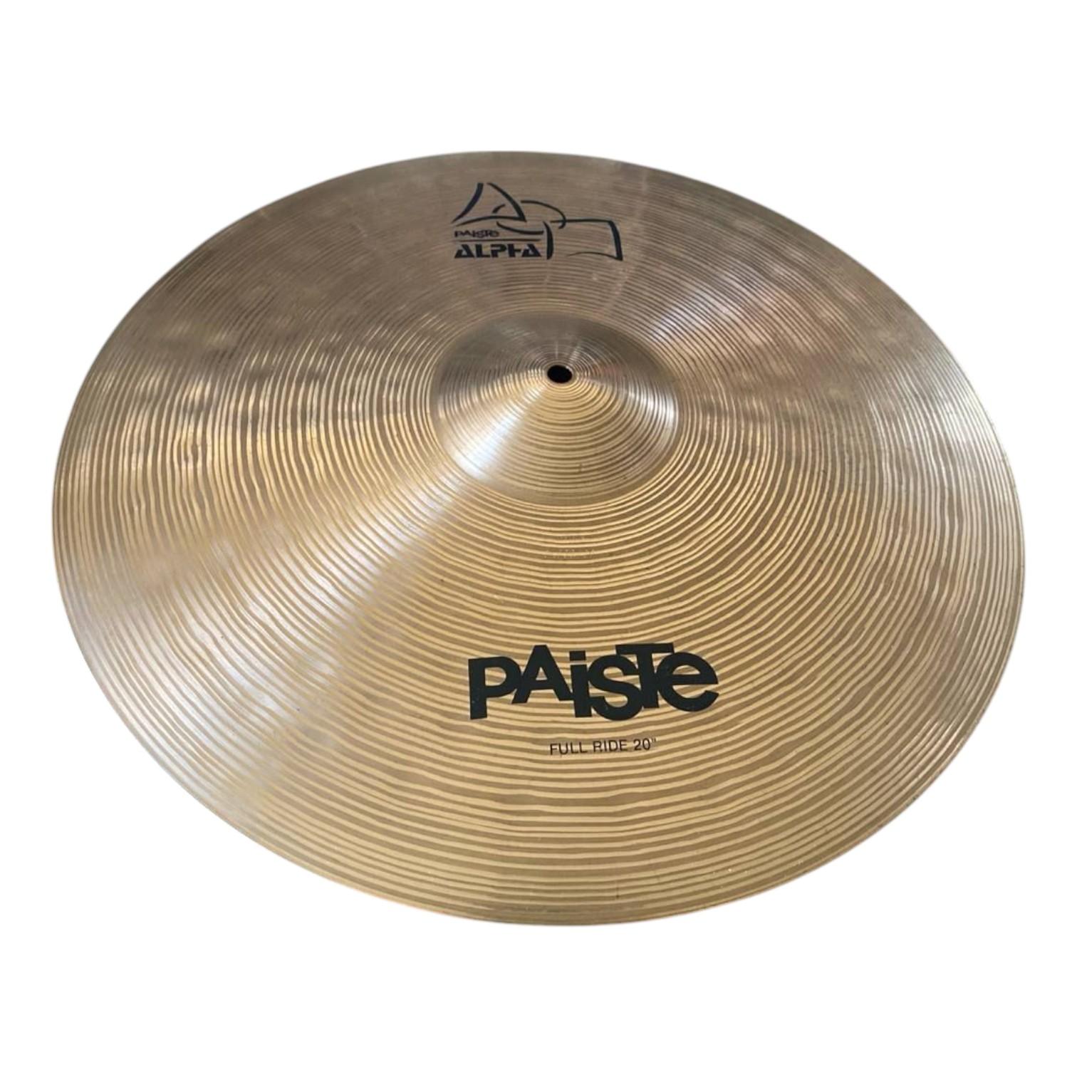 Piatto ride Paiste Alpha Full Ride 20" con finitura lucida e incisioni concentriche, logo ben visibile