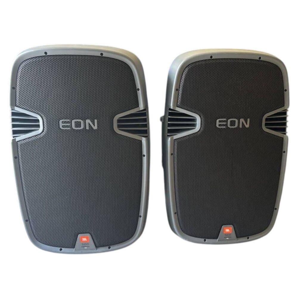 Coppia di casse attive JBL EON serie 300 con griglia frontale e logo centrale