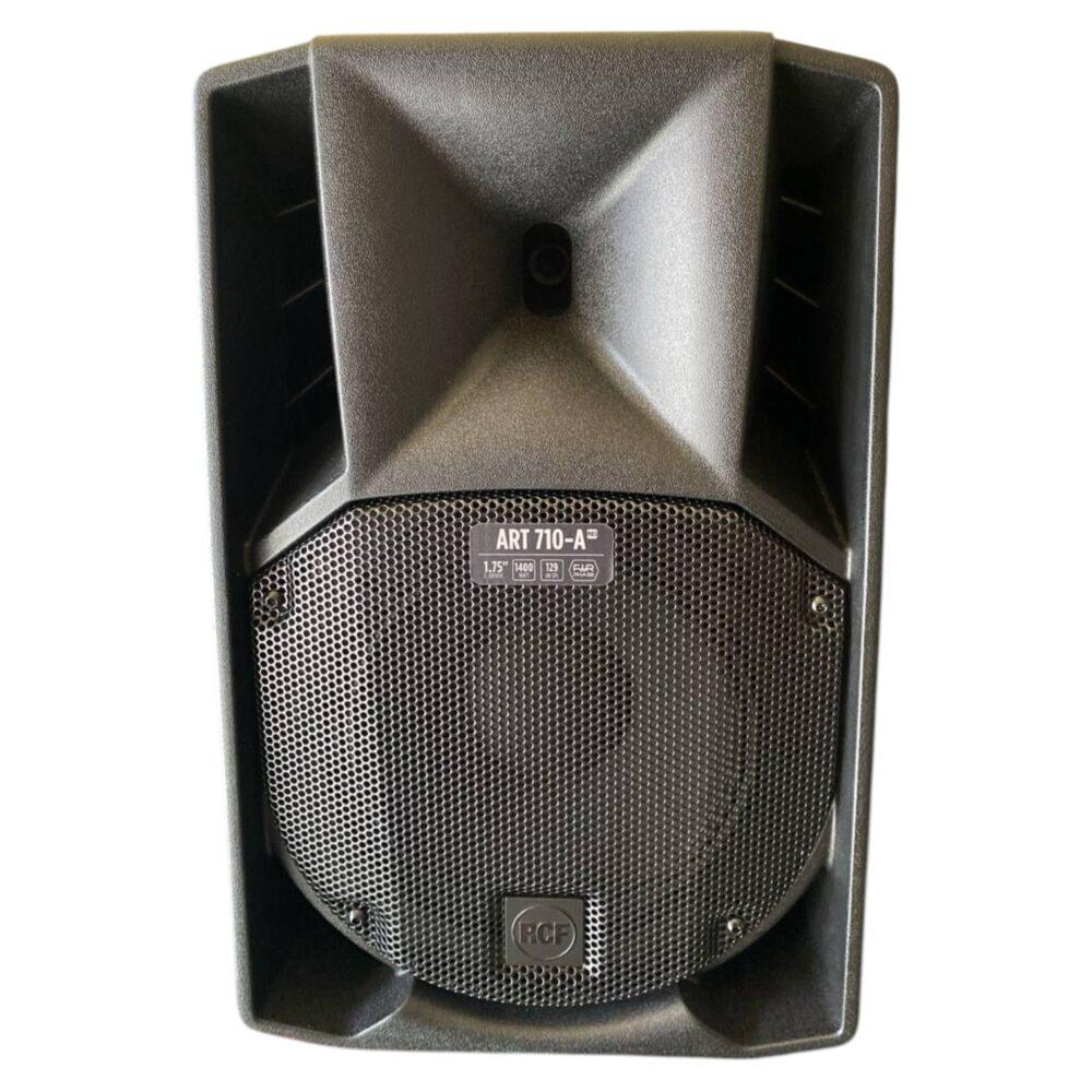 Diffusore audio RCF ART 710-A MK5 vista frontale con tromba superiore e griglia metallica